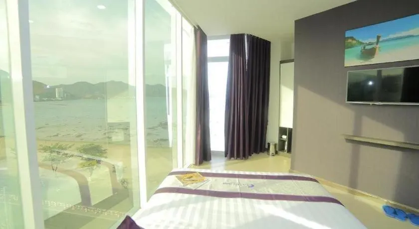 La Mer Hotel Nha Trang 3*,  Vietnam