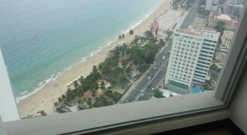 ***  La Mer Hotel Nha Trang Vietnam