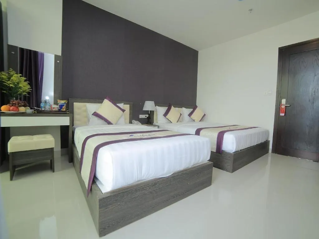 La Mer Hotel Nha Trang 3*,  Vietnam